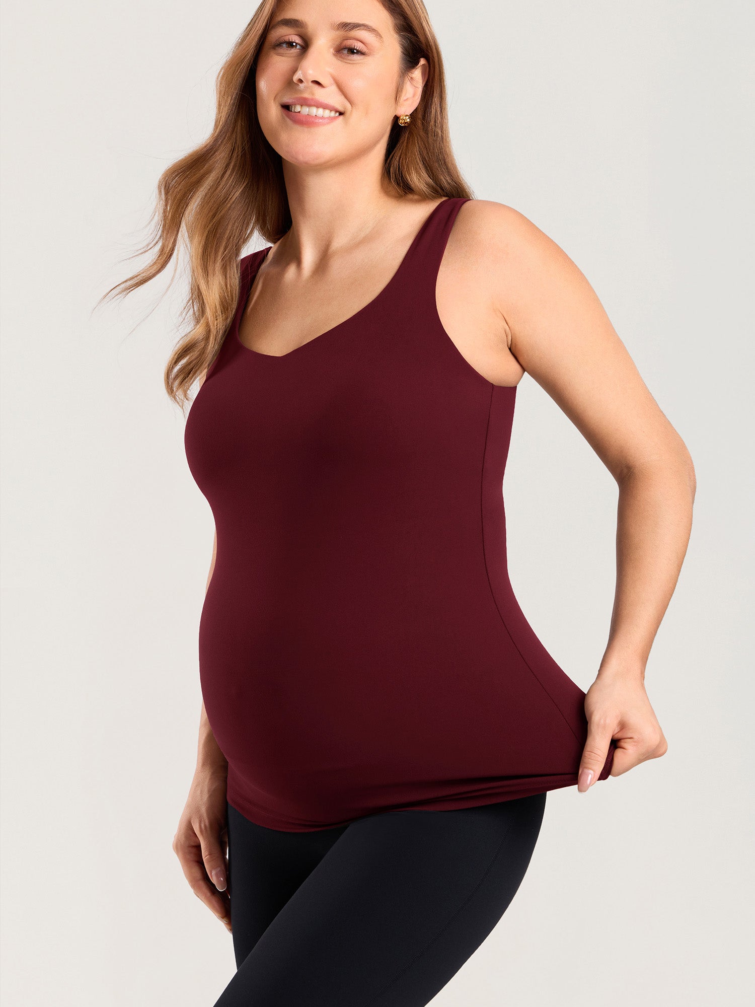 MOMANDA Naterlax® V Neck Nursing Tank Top Red Merlot @model_info:MOM1